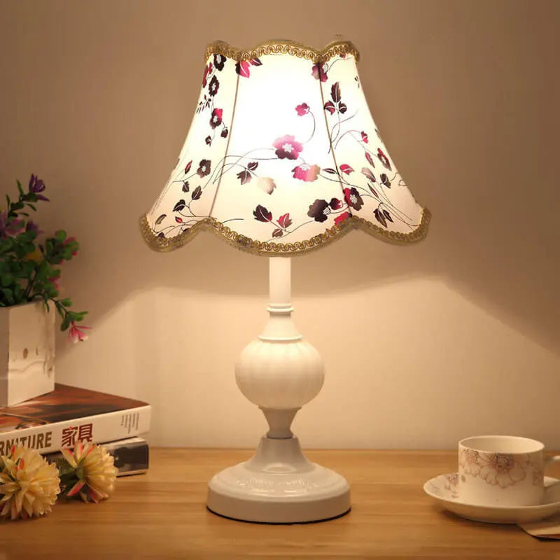 Nordic Vintage Floral Glass Fabric 1-Light Table Lamp Cuvalon
