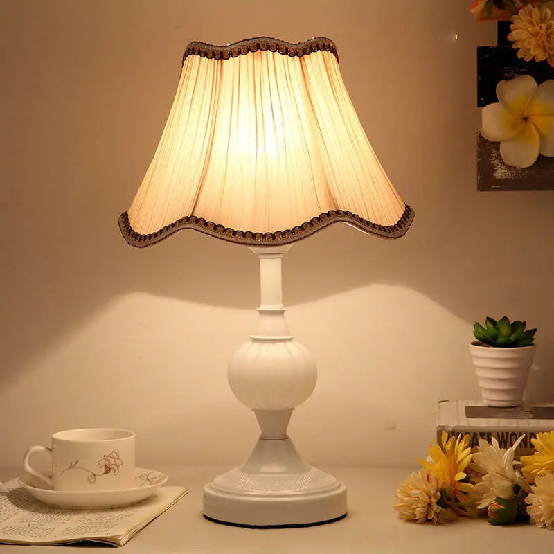 Nordic Vintage Floral Glass Fabric 1-Light Table Lamp Cuvalon