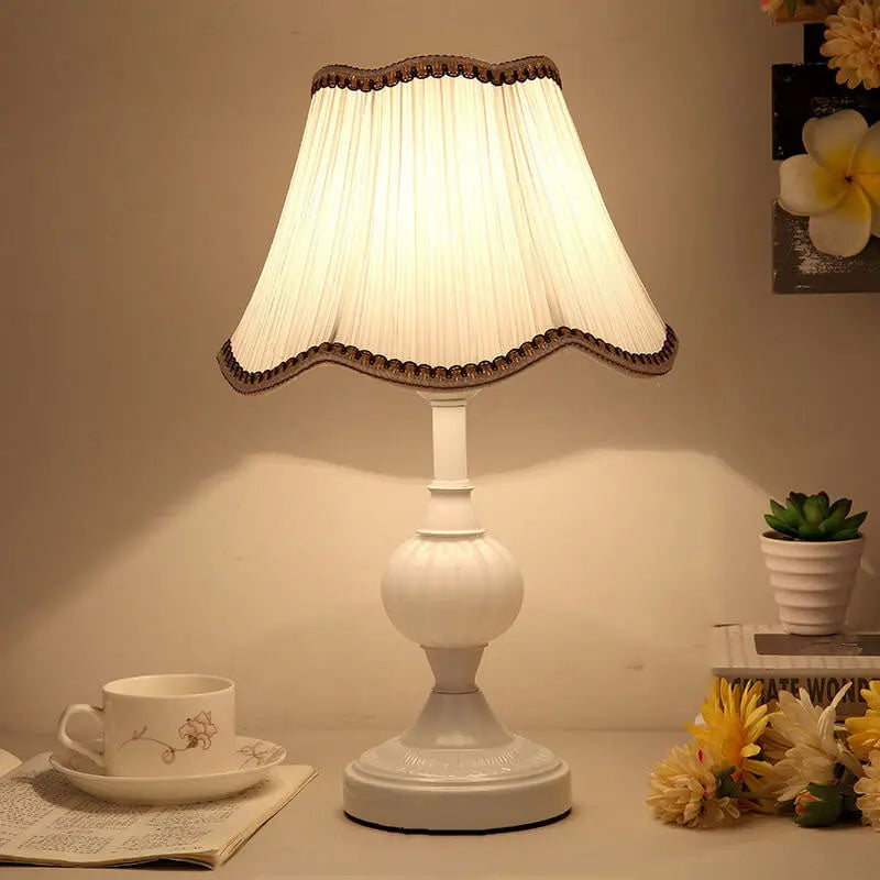 Nordic Vintage Floral Glass Fabric 1-Light Table Lamp Cuvalon