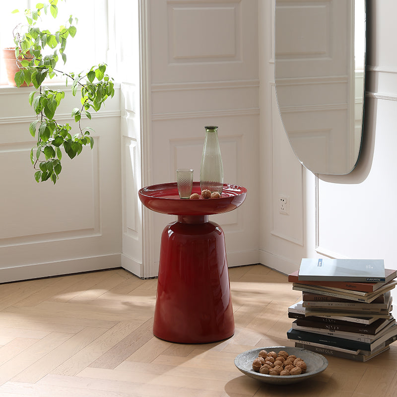 Sculptural Round Fiberglass End Table - Scandinavian Glossy Red Side Table For Living Room Cuvalon