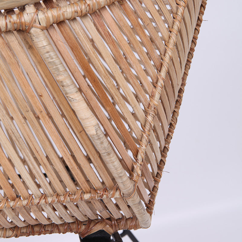 Durable Rattan & Iron Frame Armchair - Lightweight Versatile Chair For Garden Cuvalon