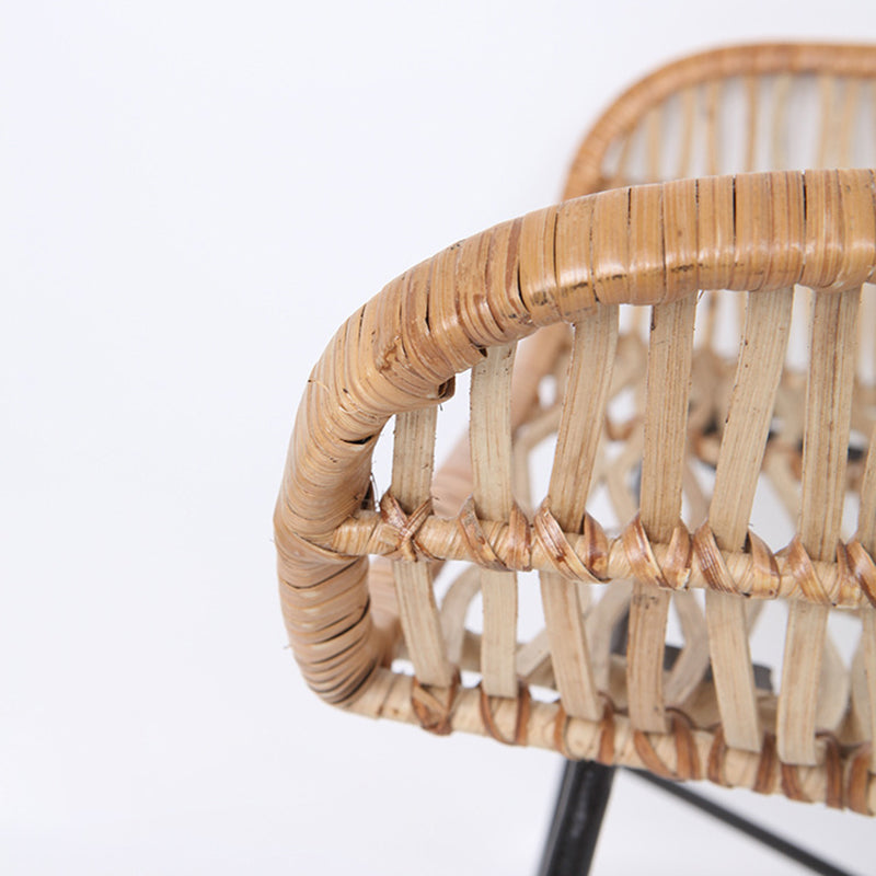 Ergonomic Natural Rattan Armchair - Rust-Proof Iron Frame Cool Seating Chair For Living Room Cuvalon