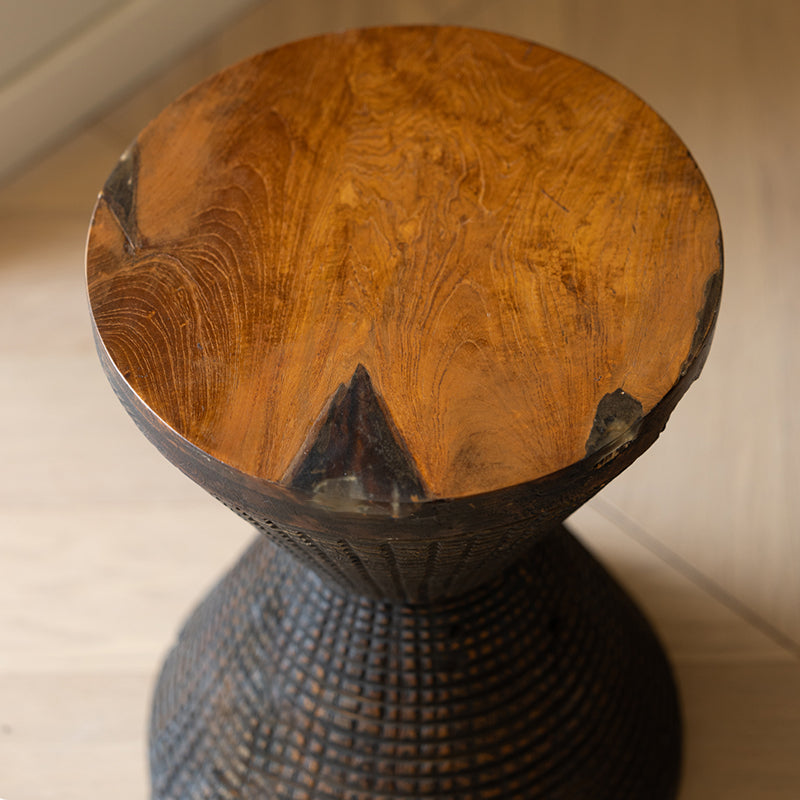 Traditional Sculptural Hourglass Coffee Table - Teak Wood Handmade Statement End Table For Living Room Cuvalon